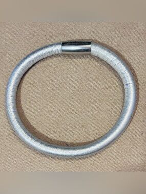 Brighton Woodstock bracelet in Silver leather Holds beads & charms Retired?